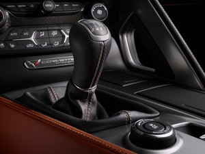 2014��C7 Stingray �п؅^(q��)