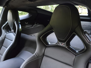 2014款Corvette Stingray 空间座椅
