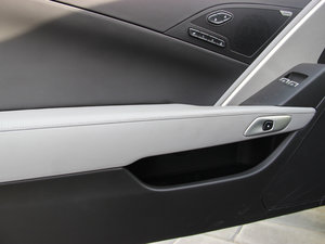 2014��C7 Stingray ���g����