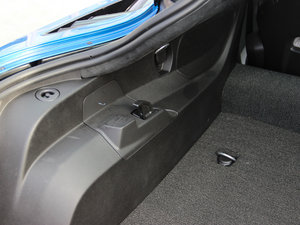 2014��C7 Stingray ���g����