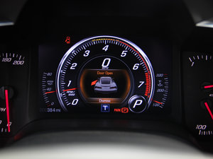 2014��C7 Stingray �п؅^