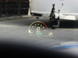 2014��C7 Stingray �п؅^