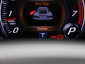 2014��C7 Stingray �п؅^(q��)