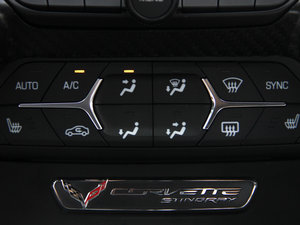 2014��C7 Stingray �п؅^