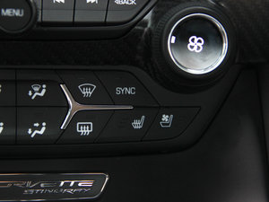 2014��C7 Stingray �п؅^