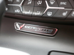 2014��C7 Stingray �п؅^(q��)