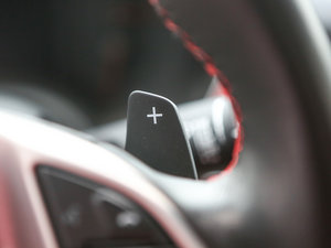 2014��C7 Stingray �п؅^(q��)