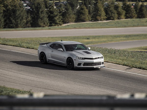 2014Z28 w^