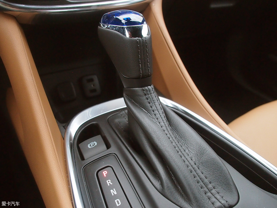 2015��VOLT���{�_ ������