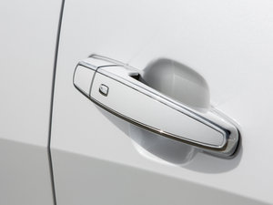 2015款基本型 细节外观