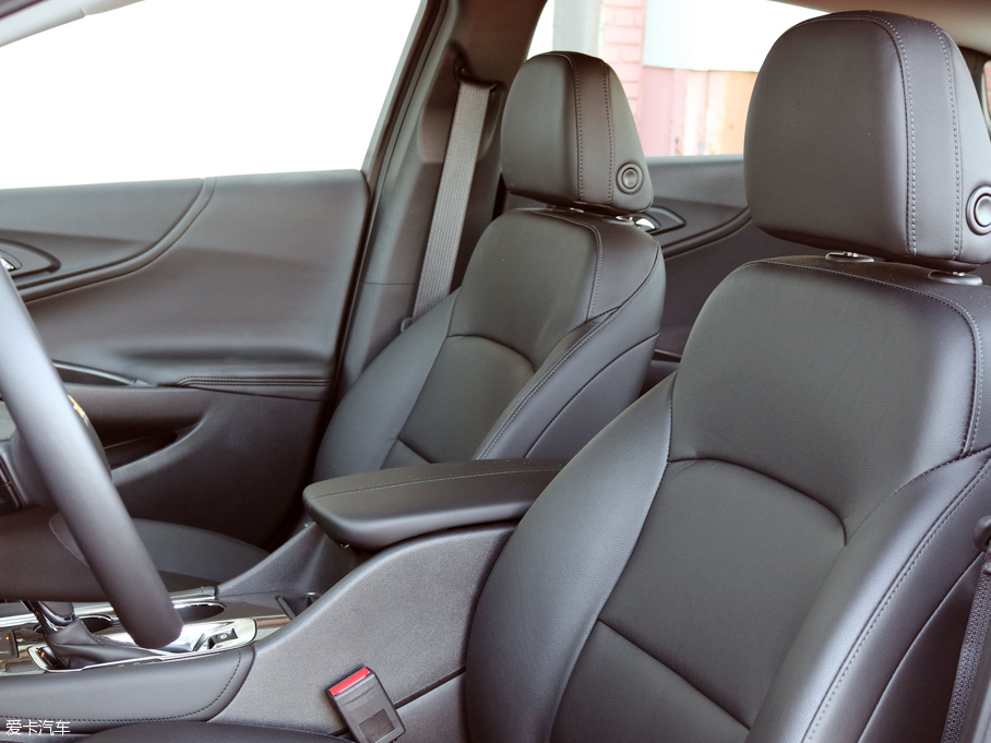 2016���~�J��(����) Hybrid