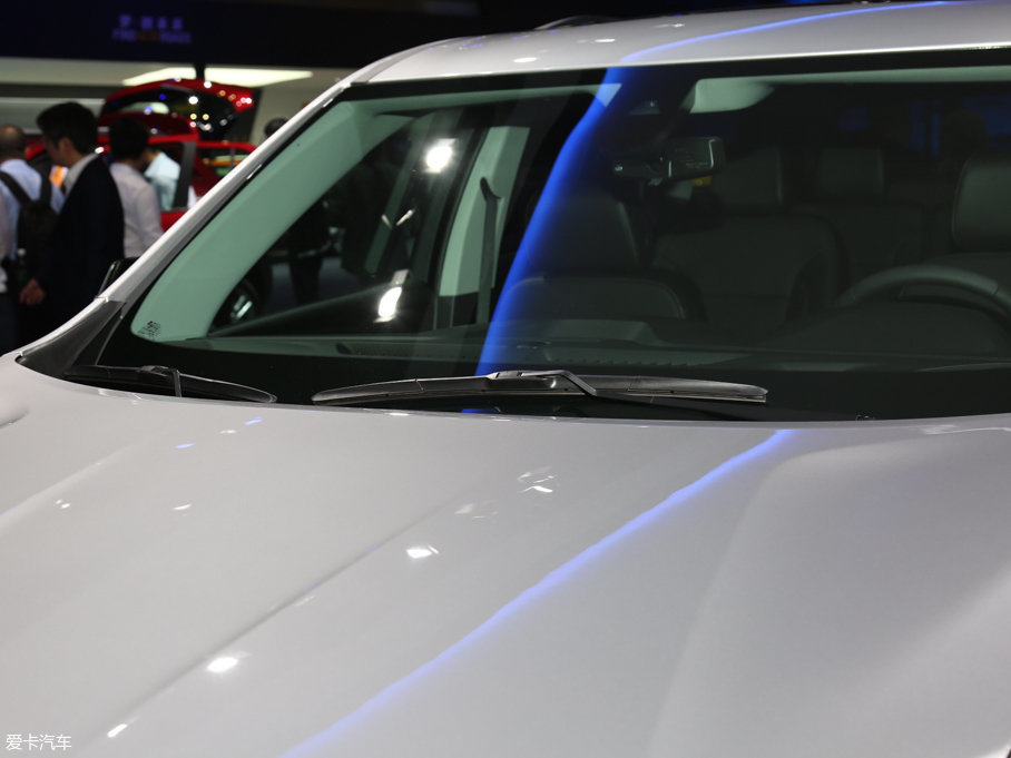 2017��ѩ���mTraverse Redline�؄e��