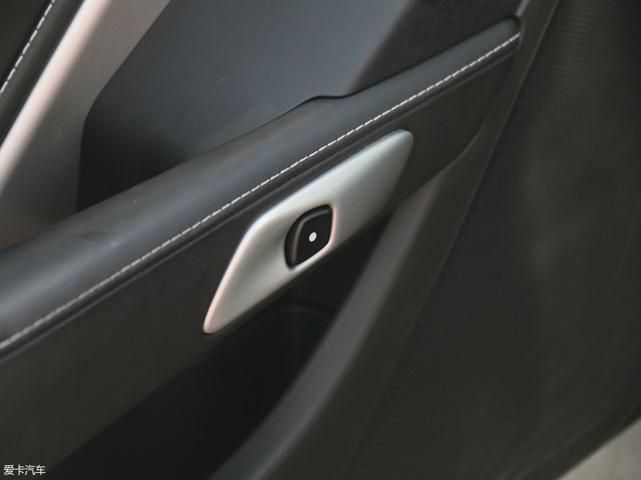 2017��Ơ��S�� C7