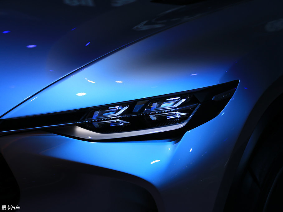 2017��ѩ���mFNR-X ����܇