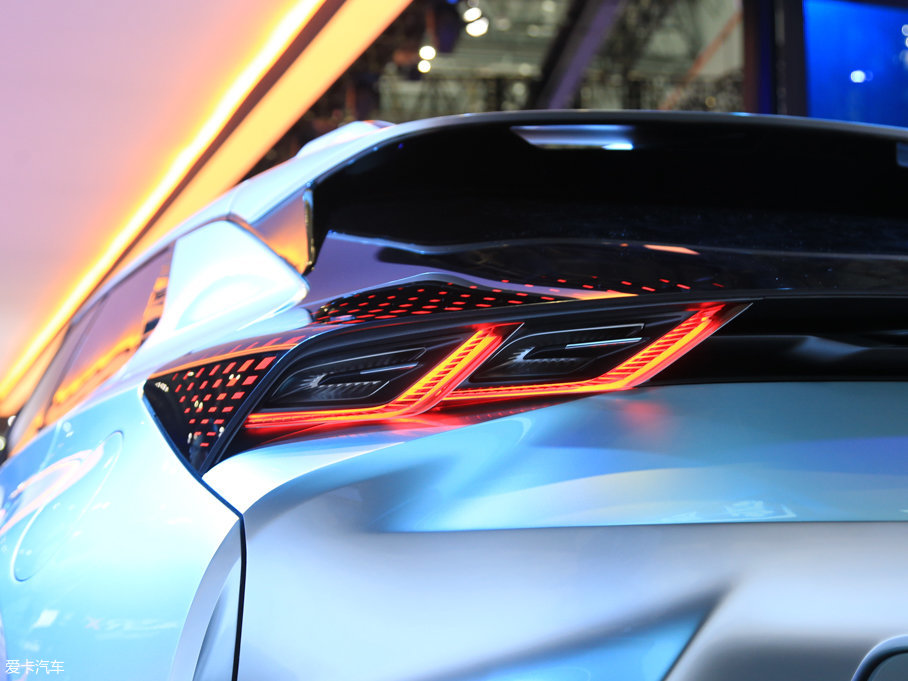 2017��ѩ���mFNR-X ����܇(ch��)