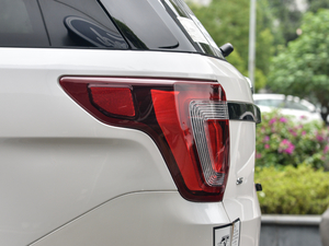 20183.5T EcoBoost\Ӱ ^