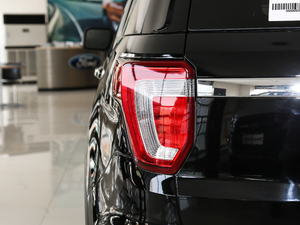 20182.3T EcoBoostLа ^