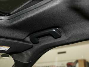 20182.3T EcoBoostLа g