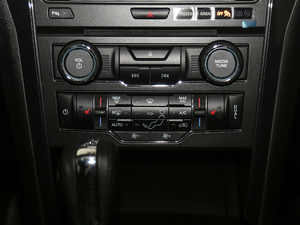 20182.3T EcoBoostLа {{