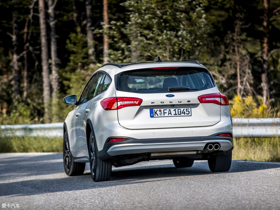 2019˹() Active Wagon