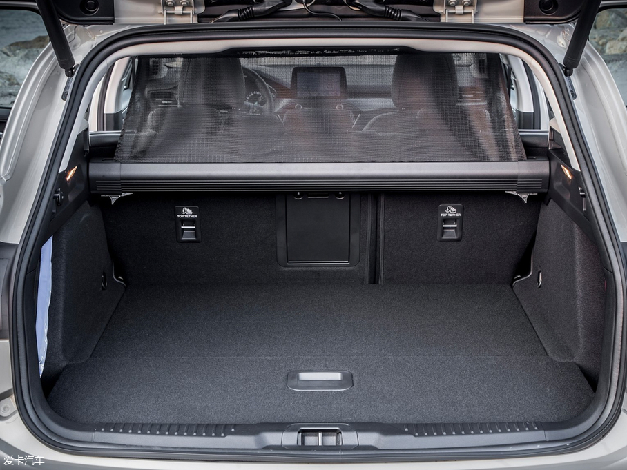 2019˹() Active Wagon