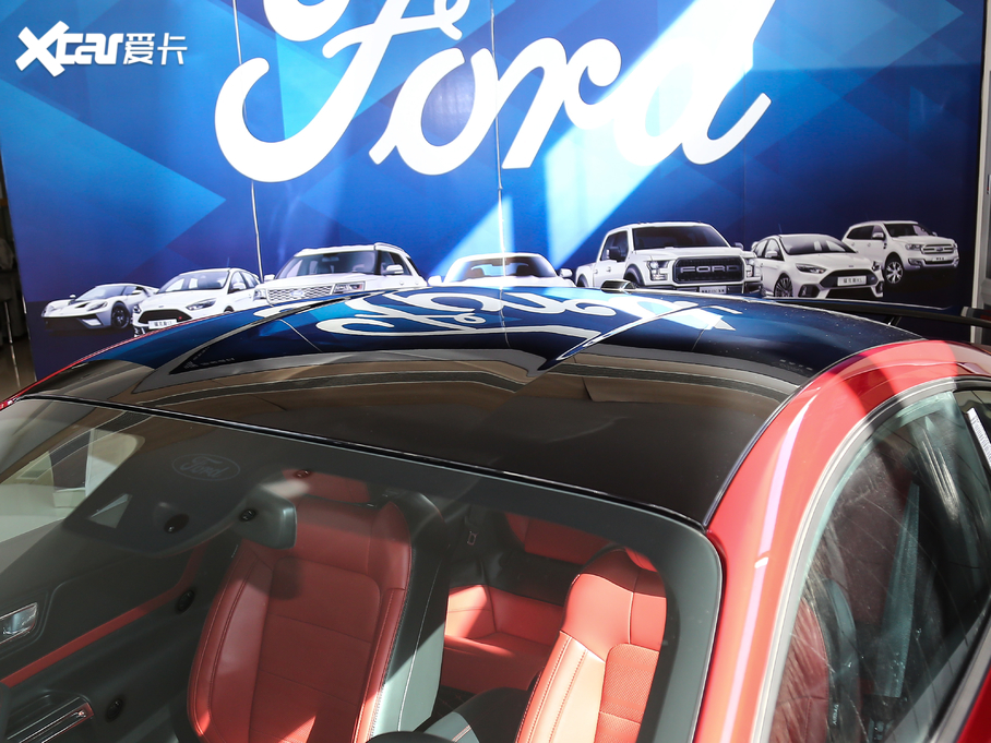 2020Mustang 2.3T EcoBoost Ӱ؄e