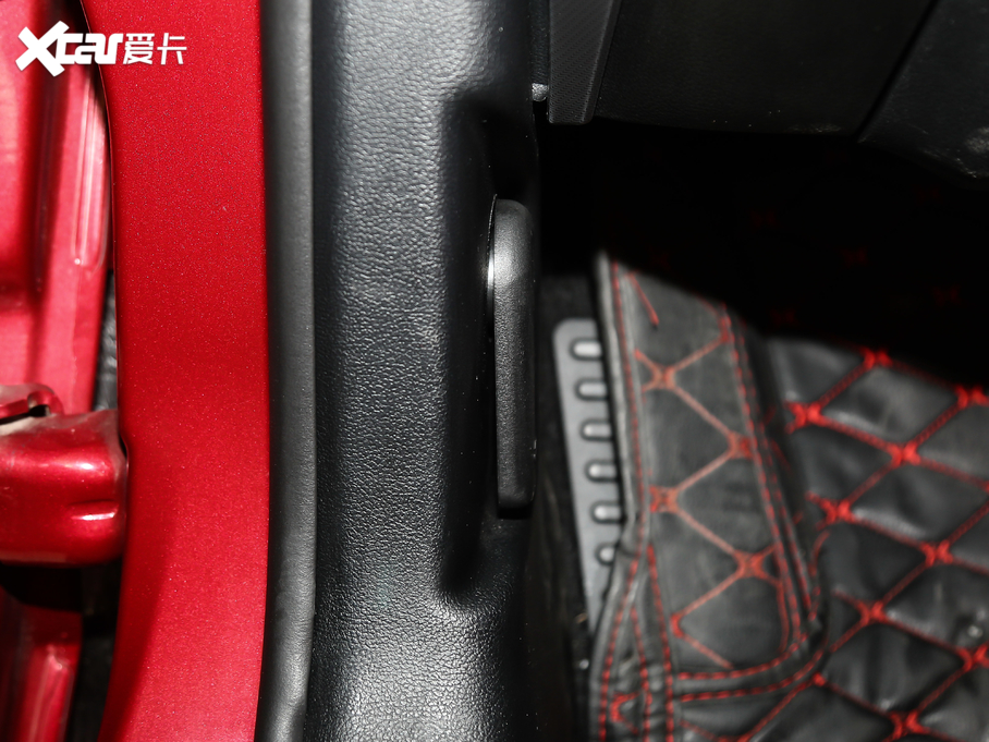 2020Mustang 2.3T EcoBoost Ӱ؄e