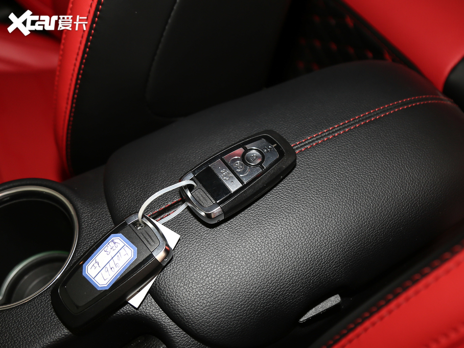 2020Mustang 2.3T EcoBoost Ӱ؄e