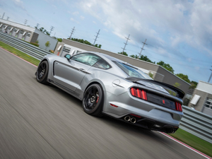 2020Shelby GT350R w^