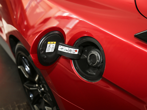 20202.3T EcoBoost Ӱ؄e w