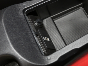 20202.3T EcoBoost Ӱ؄e g