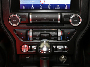 20202.3T EcoBoost Ӱ؄e {{