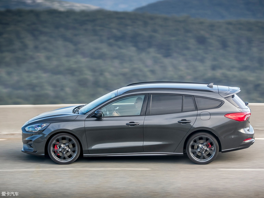 2019˹ST ST Wagon