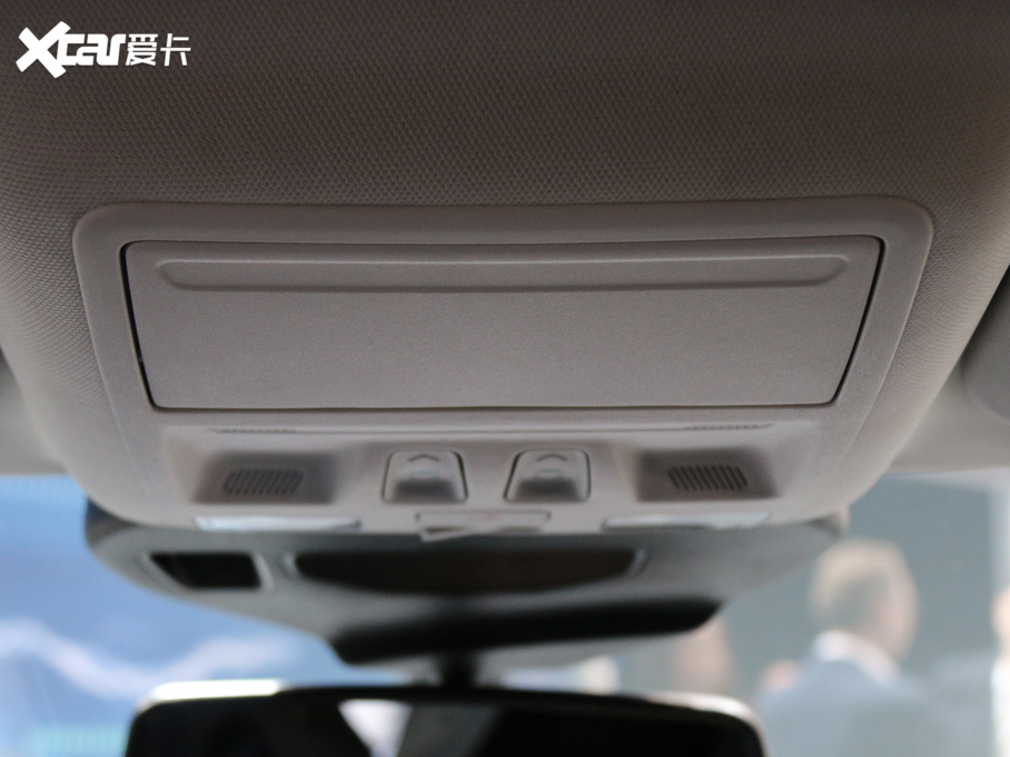 2019������(�M��) PHEV �W�� 