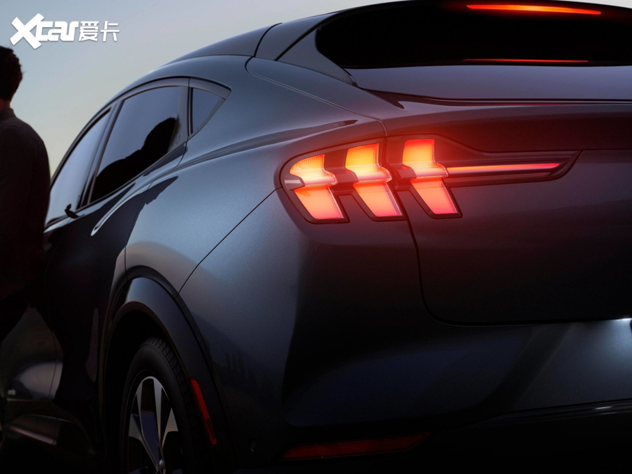 2020R()  (bio)(zhn)m(x)ȫ(q)