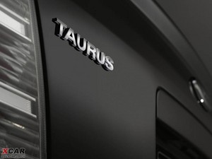 2009Taurus ^
