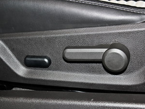 2012GT500 քӘ˜ʰ {{