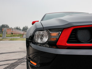 2012Boss 302 քِ 