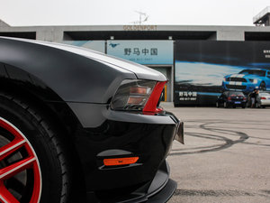 2012Boss 302 քِ ^