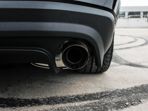 2012Boss 302 քِ Ś