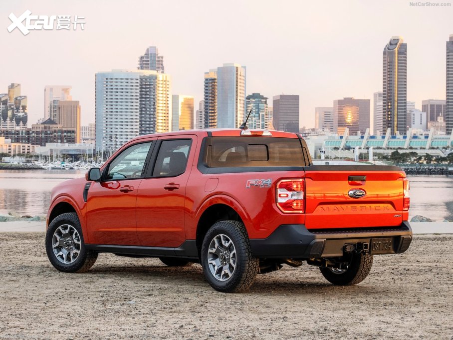 2021��Maverick Lariat FX4