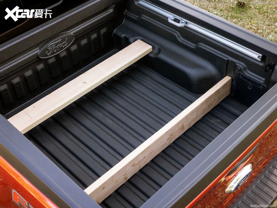 2021Maverick Lariat FX4