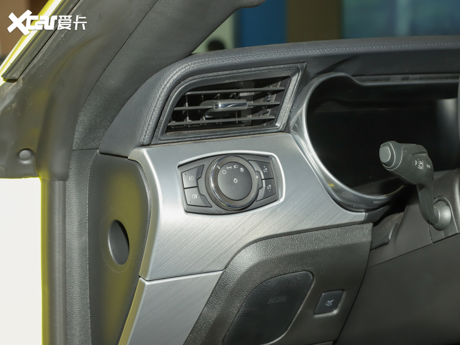 2021Mustang 2.3L EcoBoost ӹͿ