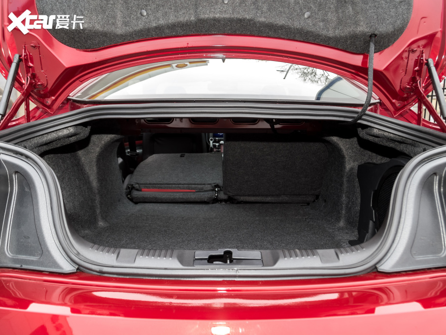 2021Mustang 2.3L EcoBoost Ӱ؄e