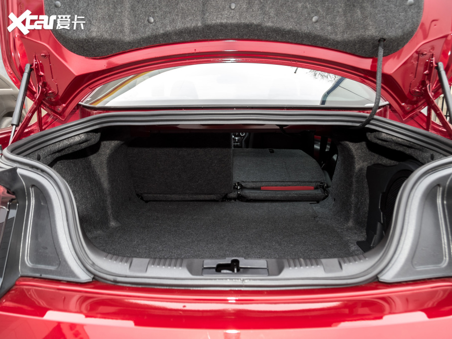 2021Mustang 2.3L EcoBoost Ӱ؄e