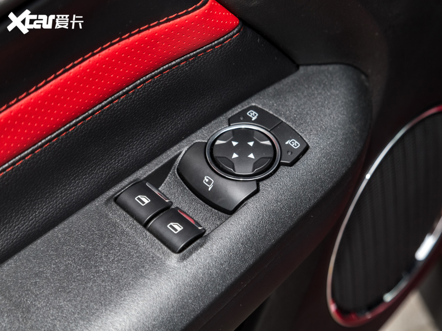 2021Mustang 2.3L EcoBoost Ӱ؄e