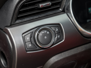 20212.3L EcoBoost Ӱ؄e п؅^(q)