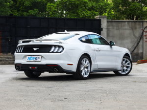 2022款2.3L EcoBoost 元光极昼限量版 右后45度