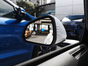 20222.3L EcoBoost ԪO ^