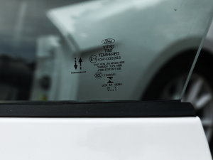 20222.3L EcoBoost ԪO ^